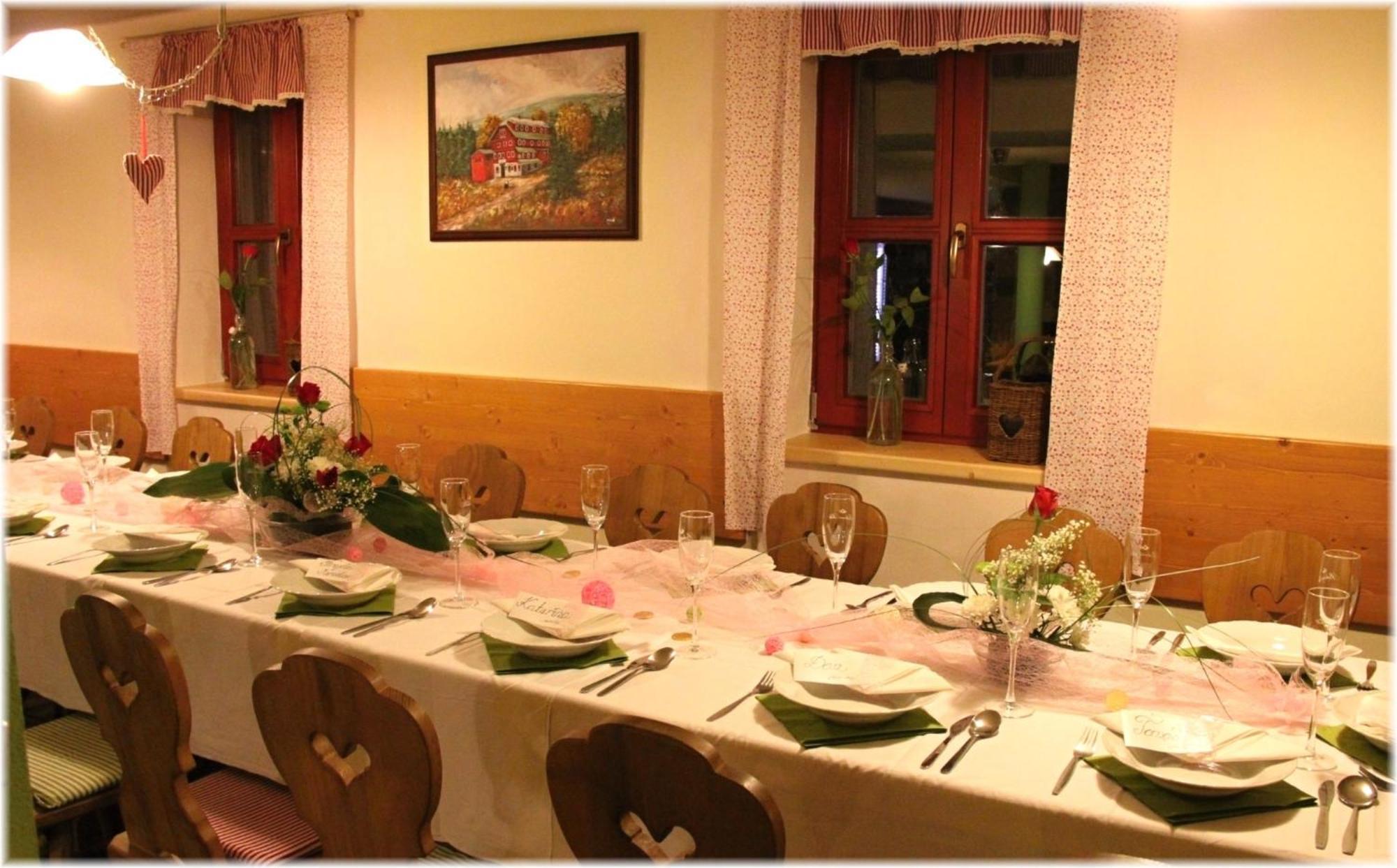 דשטנב אורליצקיץ הוראך Hotel Alba מראה חיצוני תמונה