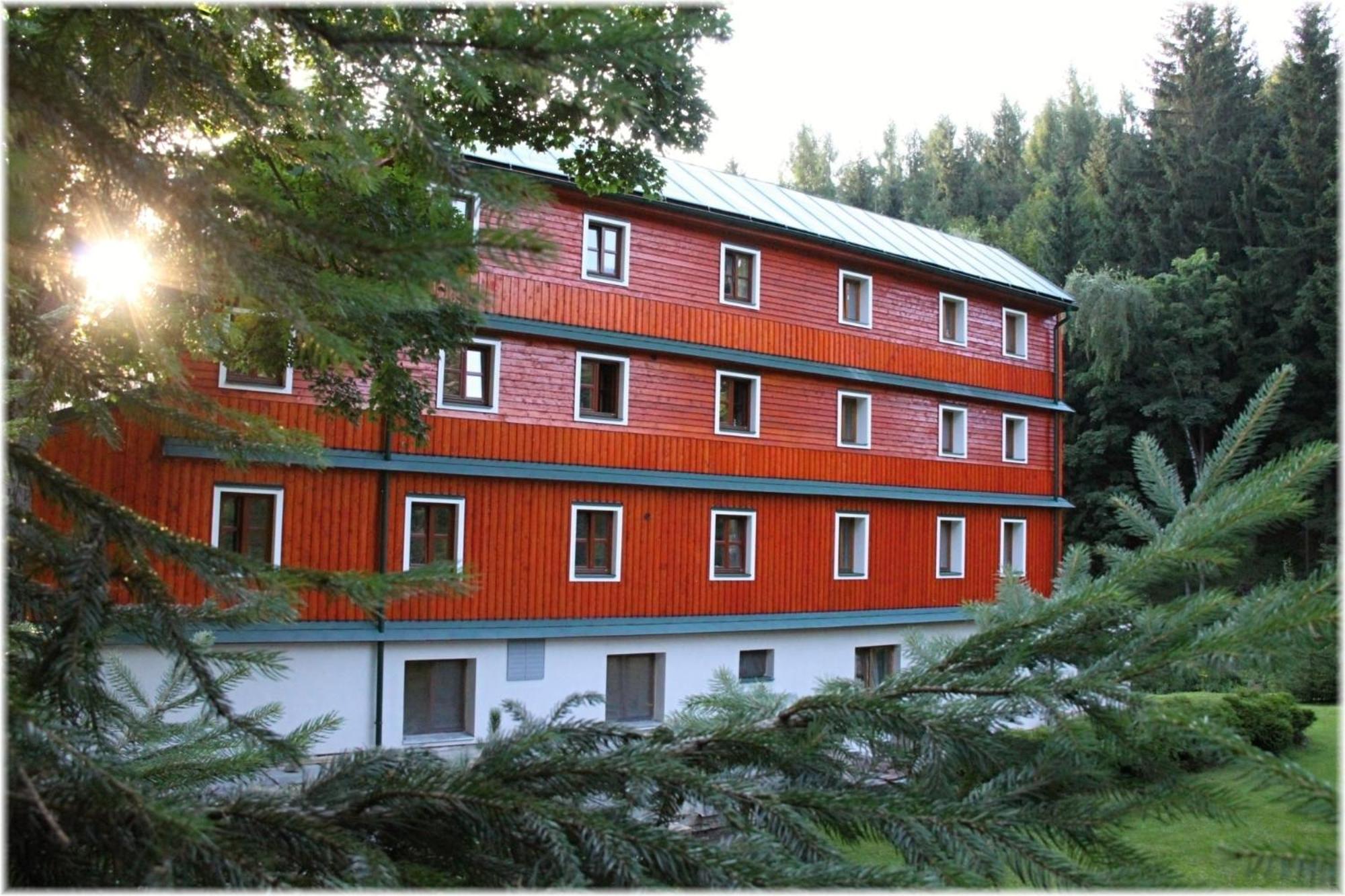 דשטנב אורליצקיץ הוראך Hotel Alba מראה חיצוני תמונה